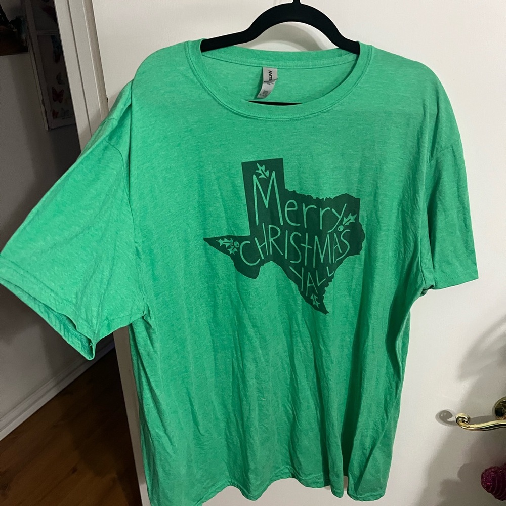 ❤️ 2XL Green Merry Christmas Y'all Graphic T-Shirt - Picture 7 of 9